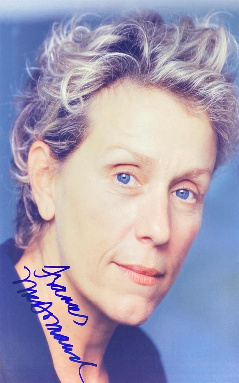 Autograph  
Frances McDormand Photo