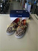 Sperry leopard print deck shoes, size 8M