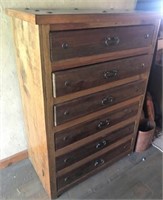 6-drawer Solid Wood Custom Dresser