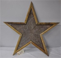 34" pierced tin & wood 5-point star