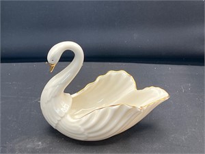 Small Lenox swan USA