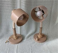 Matching adjustable lamps with bulbs
