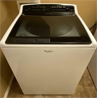 Whirlpool Cabrio HE steam clothes washer in white