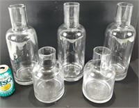 5 vases en verre dont 3 de 13½" + 2 de 8½" de haut