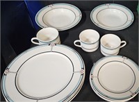 nice set of dinning ware check pictures