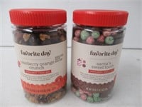 (2) Favorite Day Santa's Sweet Tooth Snack Mix &