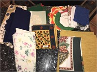 Lot Napkins Table Cloths Hot Pads Provance