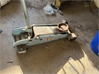 Floor jack