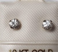 $80 10K  White Zircon 3.5Mm Earrings