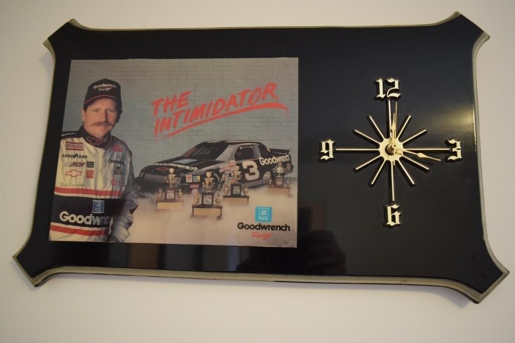 12" x 20" Dale Earnhardt Clock (runs)