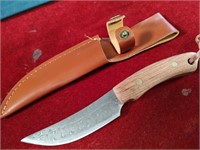 Nice Fixed Blade Knife w Sheath