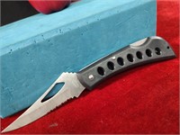 Frost Cutlery Lock Back Knife