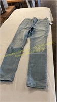 Universal thread jeans, size 4/27R
