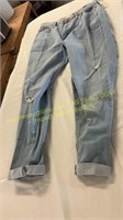 Universal thread jeans, size 6/28R