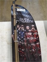 DUCK DYNASTY ZEBCO FISHING POLE - NEW