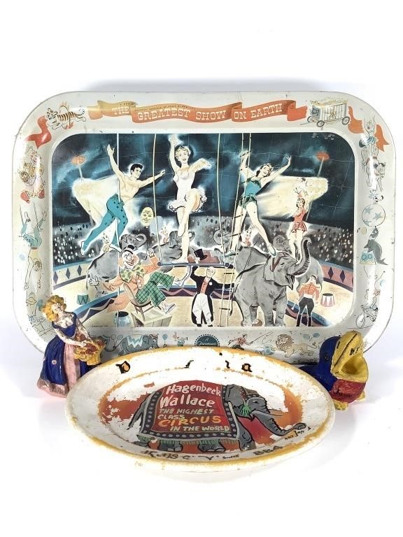 Circus Tray 1952, Painted Plate, 2 Painted Chalks