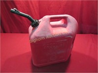 Blitz 5 Gallon Gas Can w/ Spout