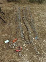LOT OF CHAIN AND HOOKS