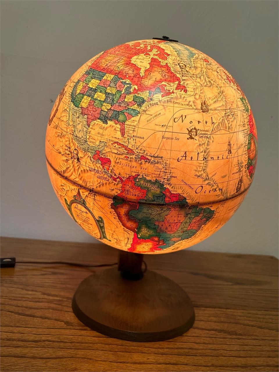 Lighted 12” Readers Digest Globe