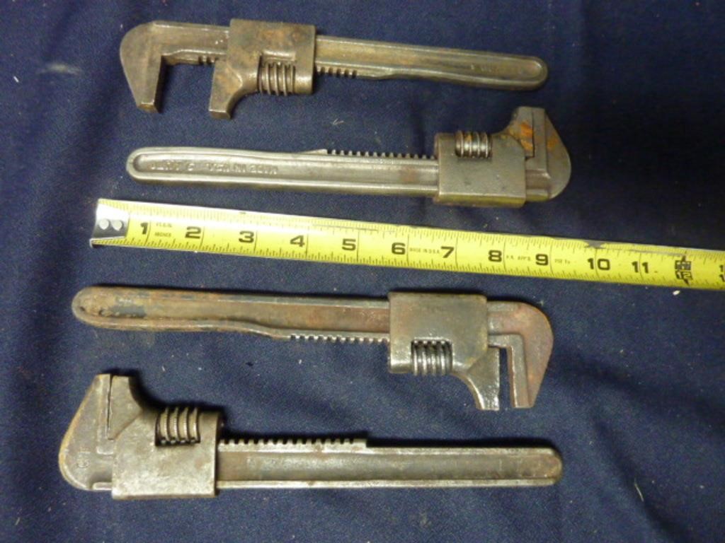 ASSORTED ANTIQUE PIPE WRENCHES