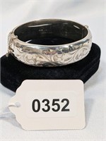 Vintage Sterling Silver Engraved Bracelet