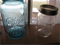 Vtg Ball Mason Jars- Blue #3 & Clear