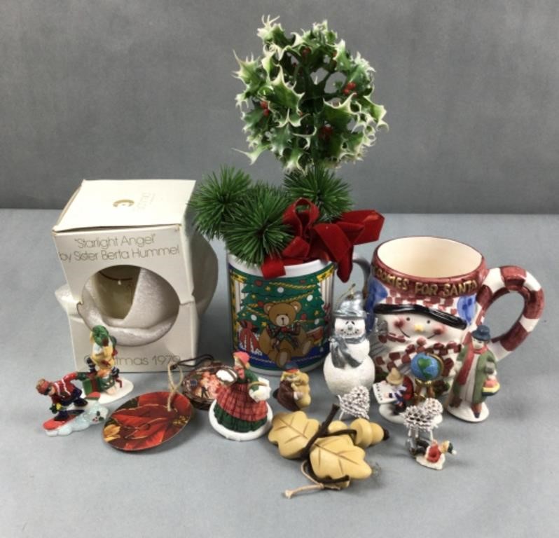 Table top Christmas items / ornaments