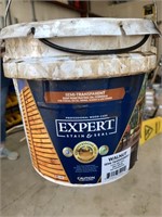 Expert Stain & Seal