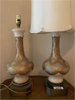 Pair of glass lamps 32" tall with harp
