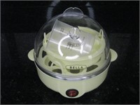 Bella Seven Egg Cooker - Powers Up