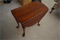 Pennsylvania House Drop Leaf Table