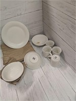 White Dish set