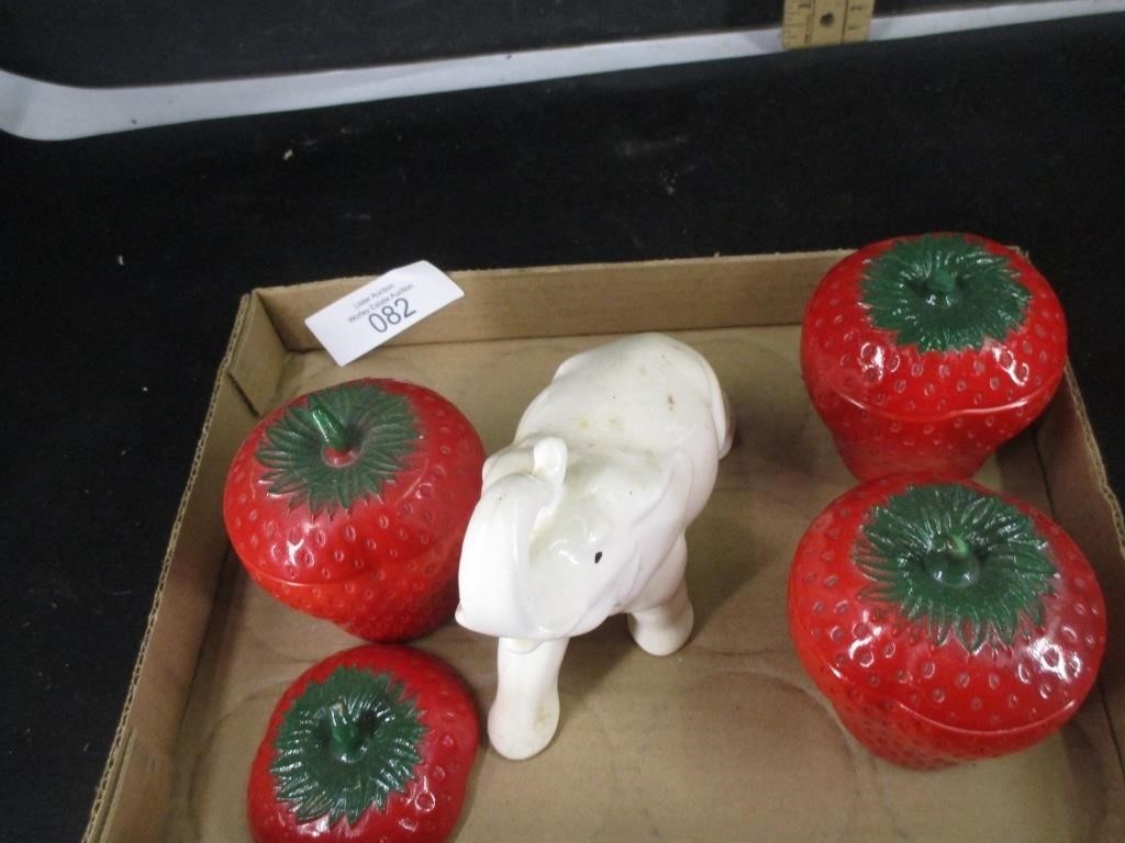 Elephant Hazel Atlas Strawberries