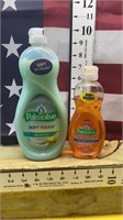 2 Palmolive liquid soaps