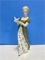 Royal Doulton Figurine - Hn2722 Veneta