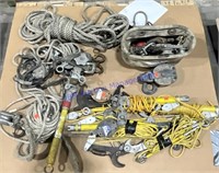 Assorted, come a Long’s cable, cutters, rope