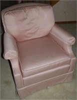 Ethan Allen Traditional Classics Pink Lounge Chair