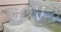 8 Cup & 4 Cup Glass Measuring Cups