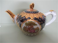 Limoges Design Teapot  Gold trim Vintage