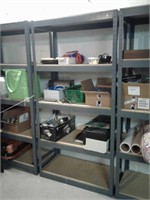 Metal shelving unit