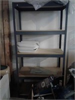 Metal shelving unit