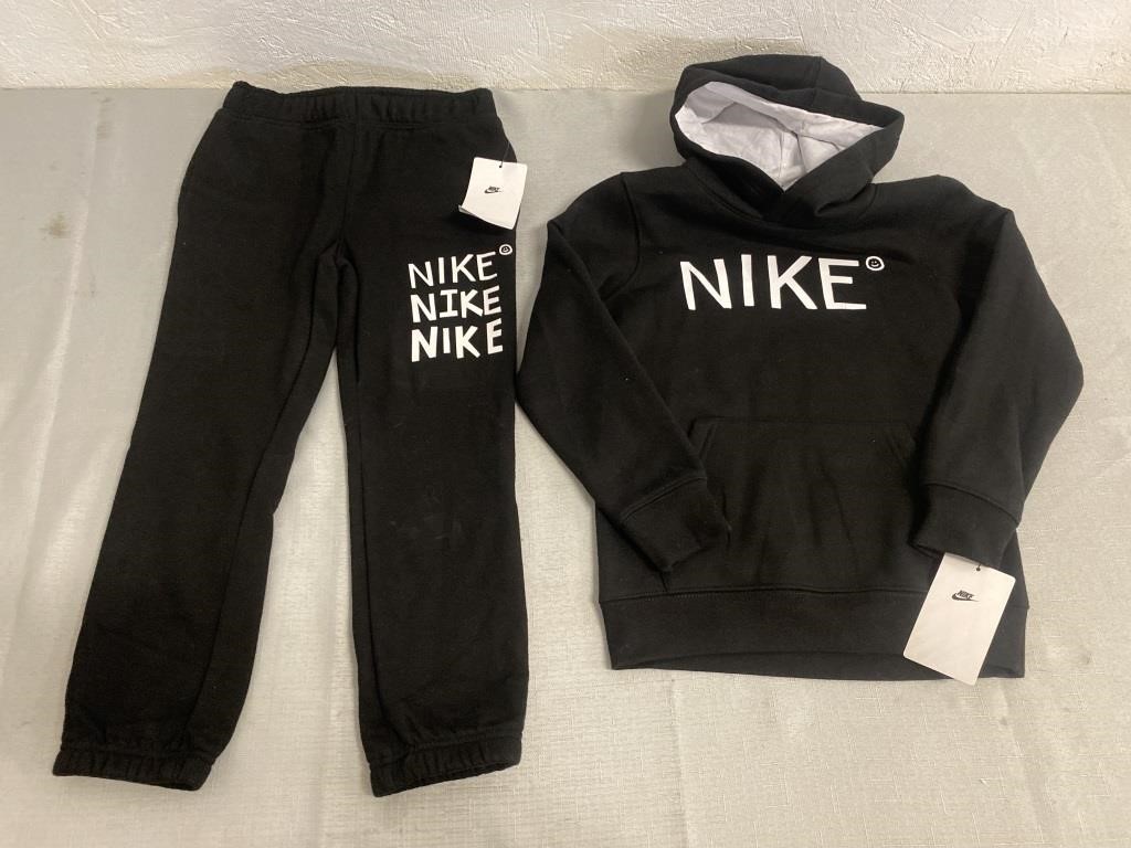 NWT Nike Sweatpants & Hoodie Size Boys 6