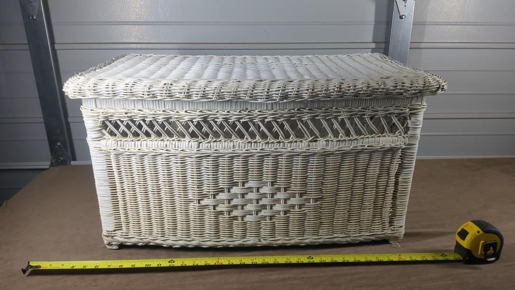 WICKER CHEST 16" TALL X 30" X 16"