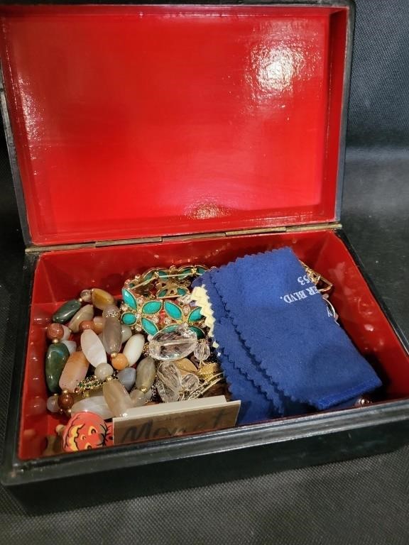 VTG Costume Jewelry, Lacquer Box & More - Note