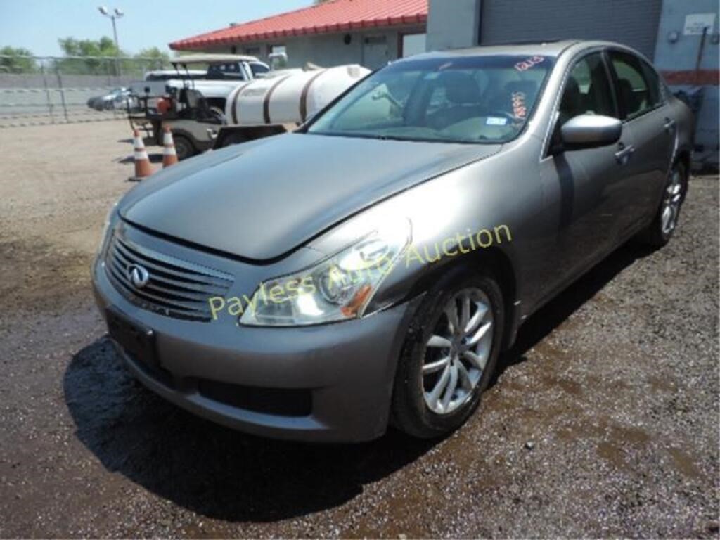 2009 Infiniti G37 JNKCV61E39M300504 Silver