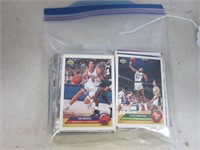 COLLECTION OF COLLECTIBLE SPORTCARDS