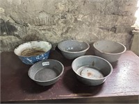(5) COLLECTION OF ENAMEL WASH PANS