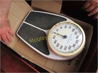 WEIGHT SCALES