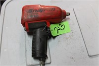 1SNAP ON 1/2" DRIVE IMPACT WRENCH