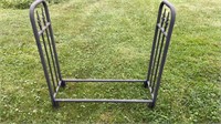 Metal wood cradle